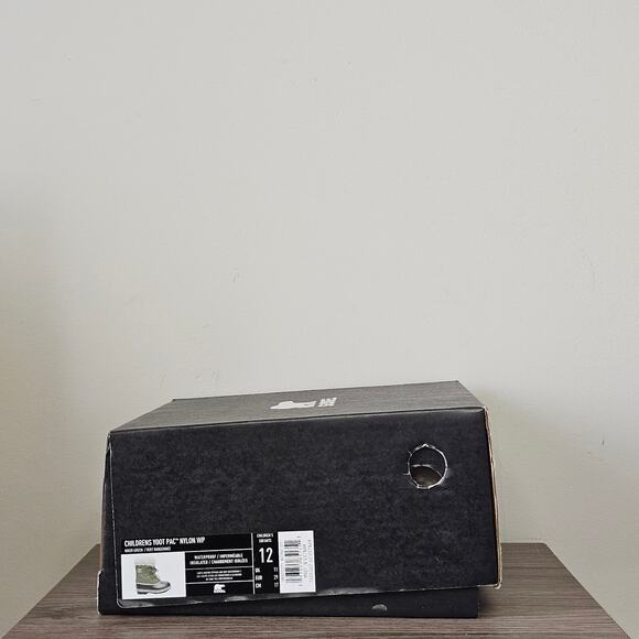 Sorel Children' Yoot Pac Waterproof Boots Nylon Size 12 Green NWT - Picture 8 of 8